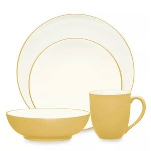 Noritake® Colorwave Coupe 4-Piece Place Setting in Mustard